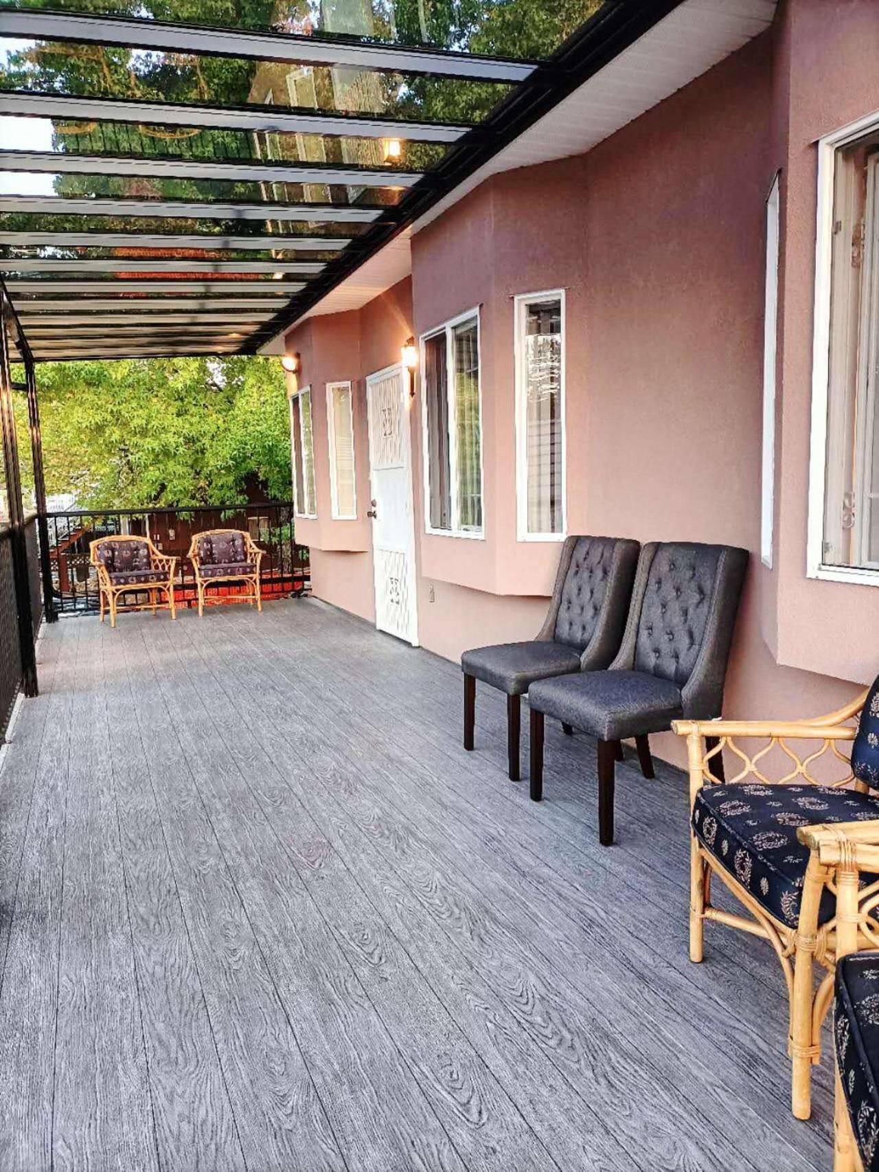 溫哥華 Warm Retreat酒店 外观 照片